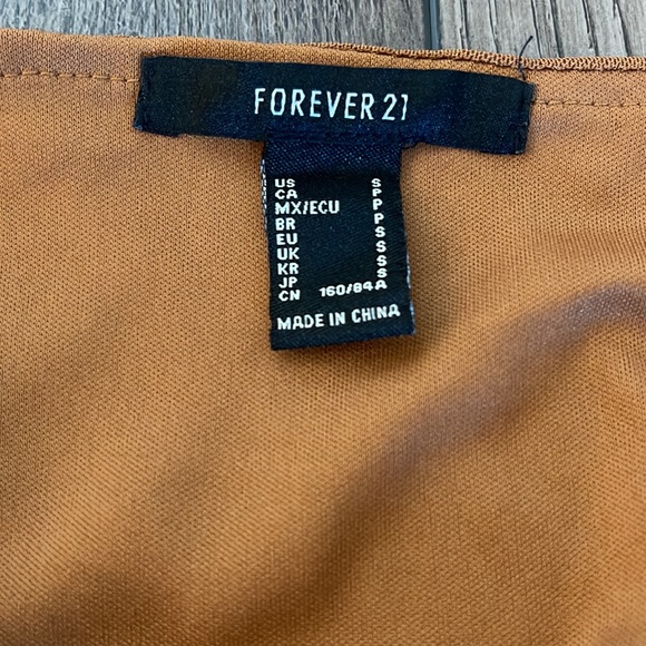 Pretty Chestnut Top - Picture 3 of 4